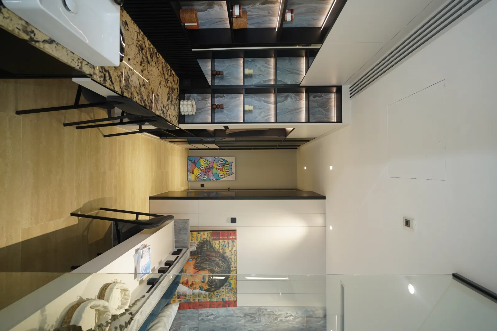 Show unit · real photo 5